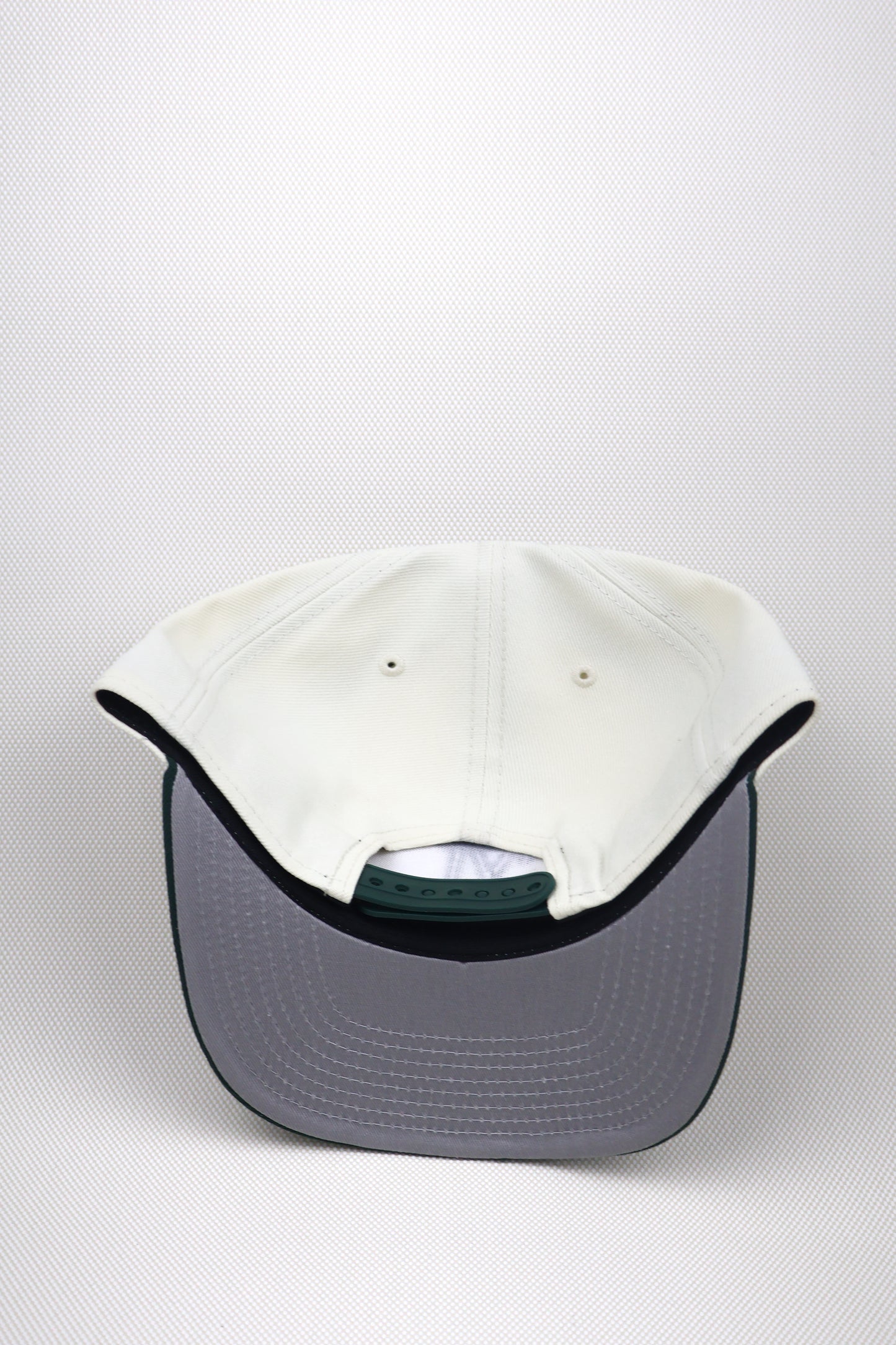 LA TWO TONE REVERSE LOGO GREEN