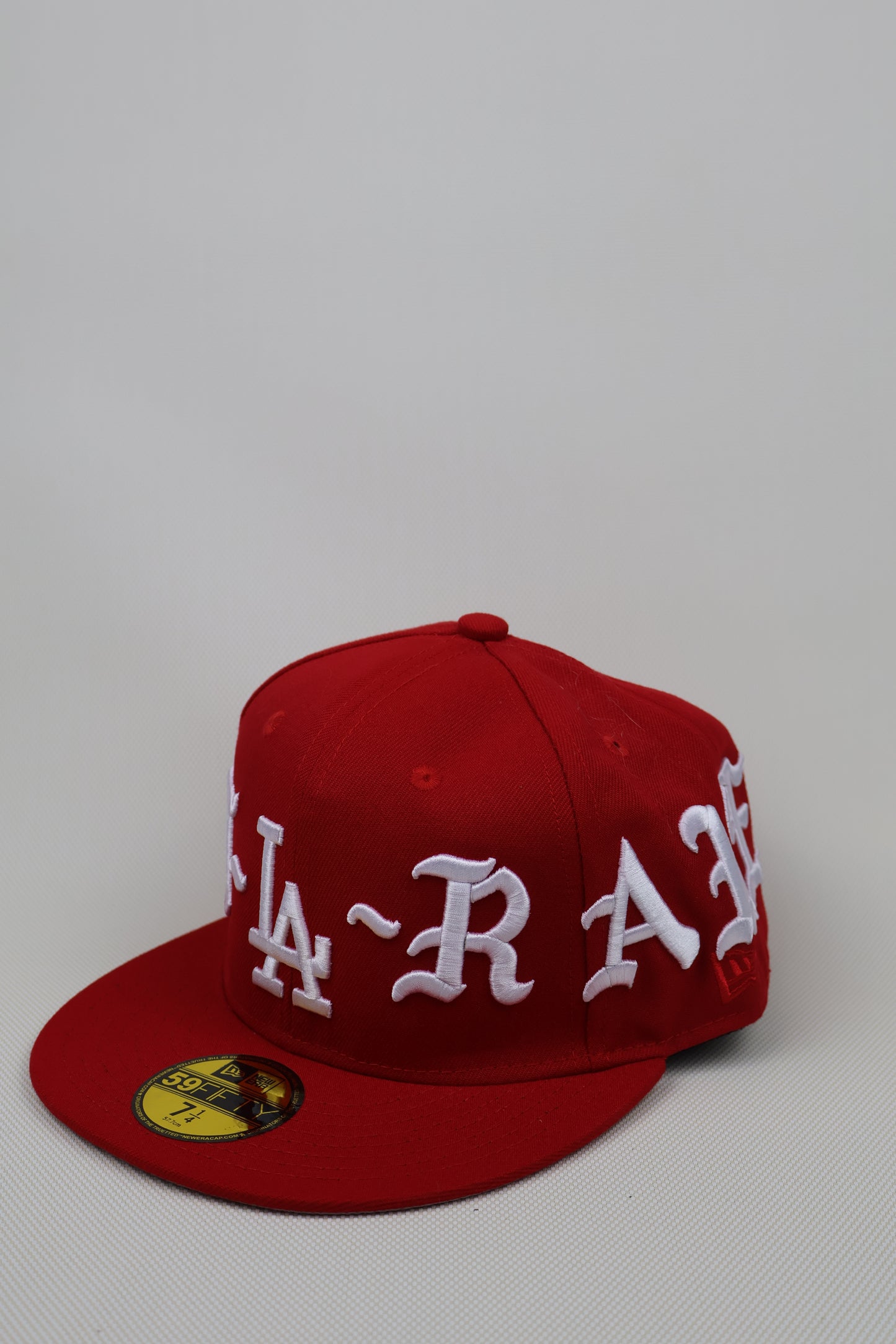 LA BORN AND RAISED FITTED