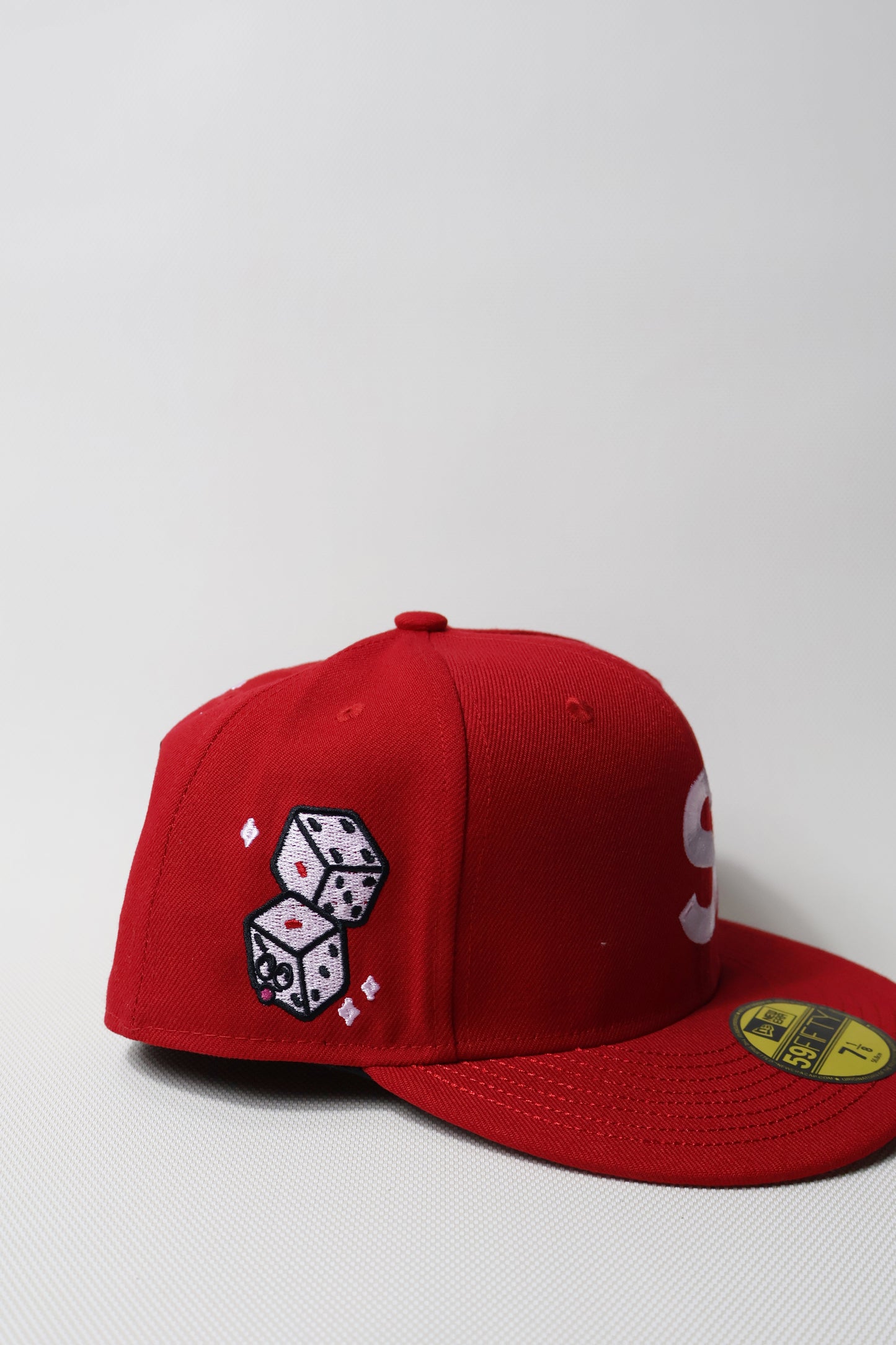 SUPREME "S" LOGO CHARACTERS