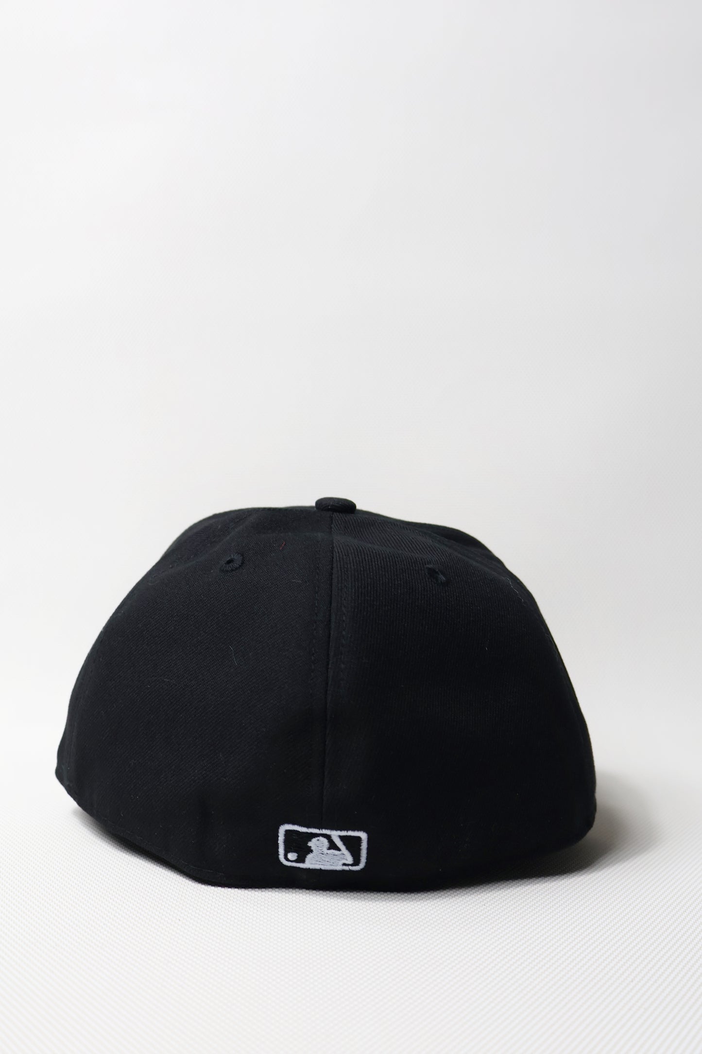 LA REVERSE LOGO BLACK