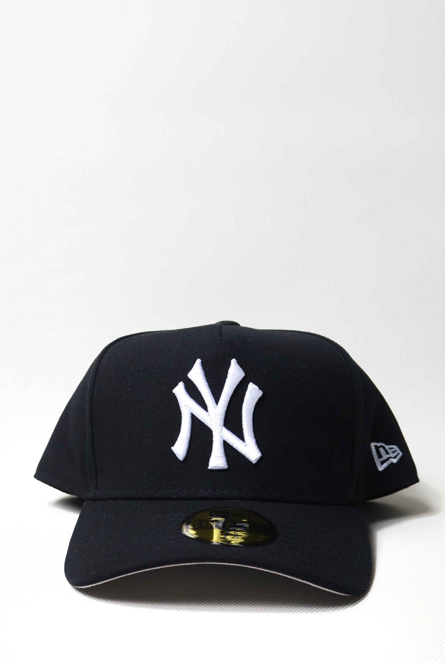 NY AFRAME FITTED HAT