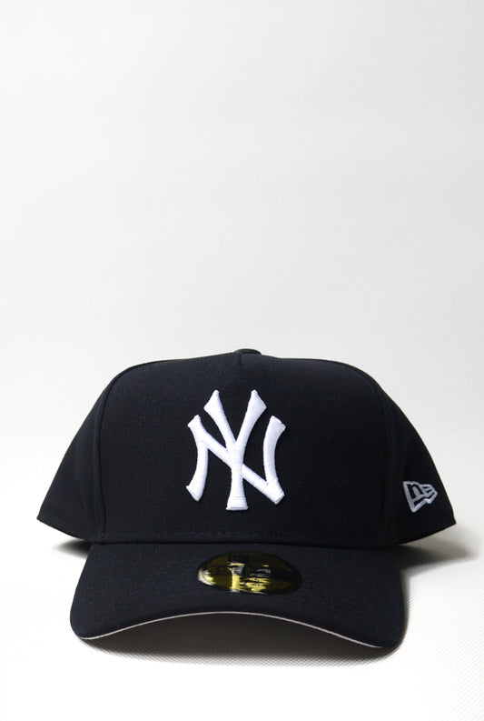 NY AFRAME FITTED HAT