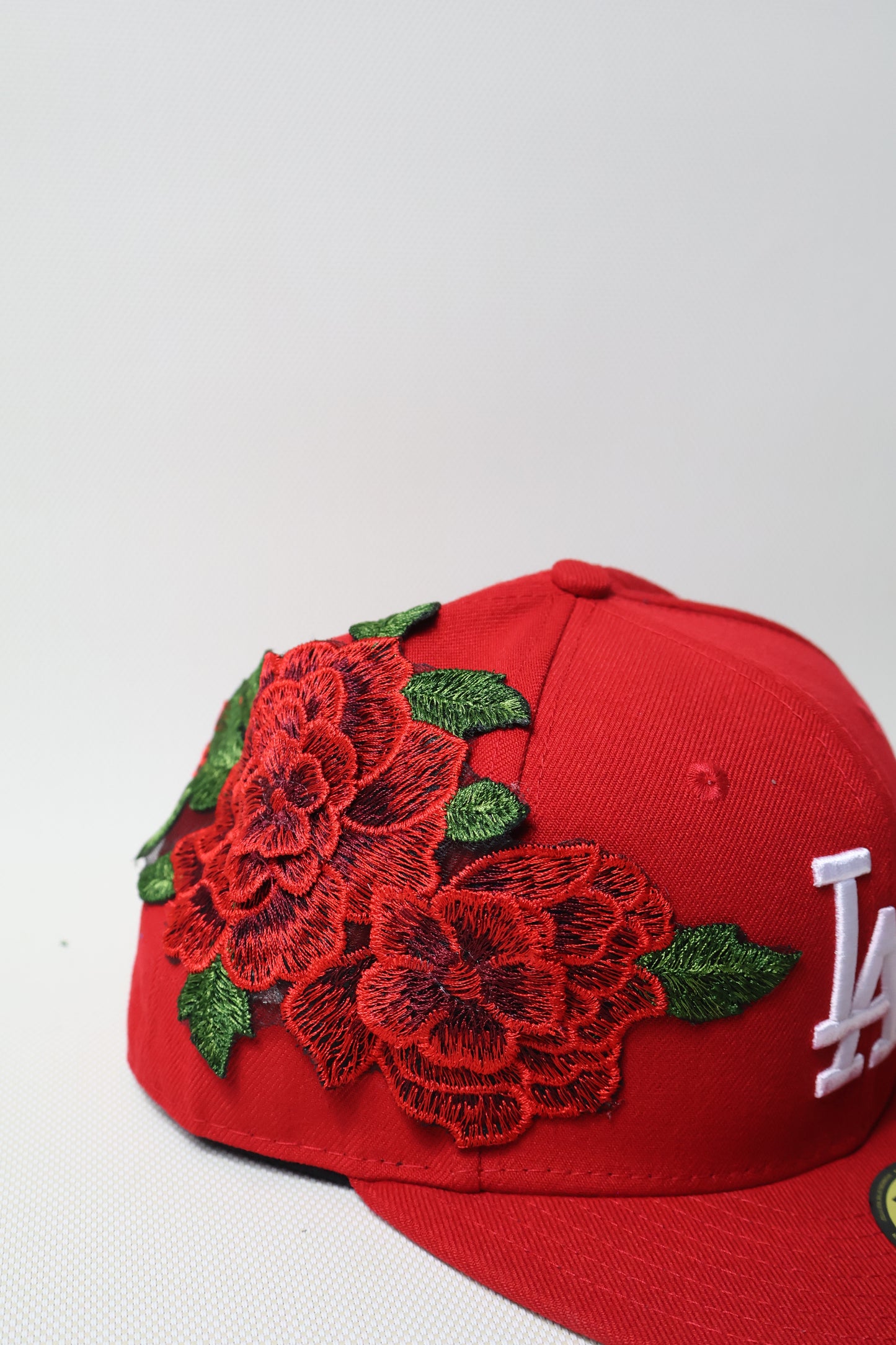 LA FLORAL ROSE RED FITTED HAT