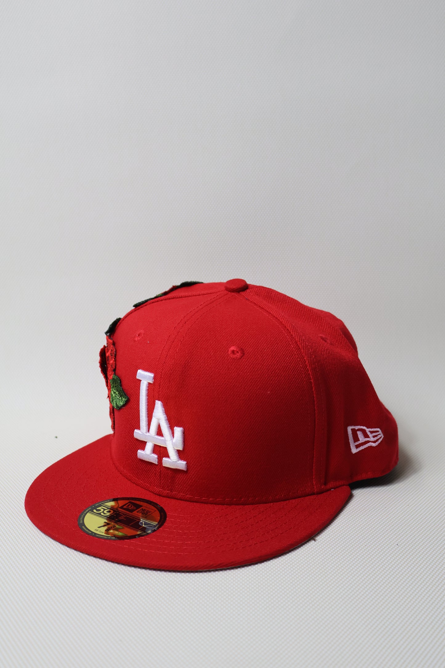 LA FLORAL ROSE RED FITTED HAT