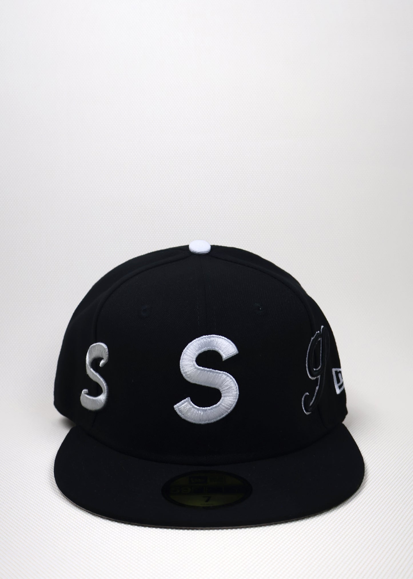 S MULTI PATCH CHRIS BROWN FITTED HAT
