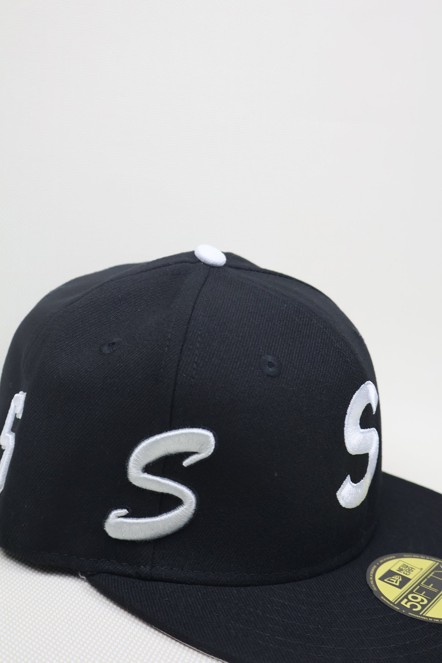 S MULTI PATCH CHRIS BROWN FITTED HAT