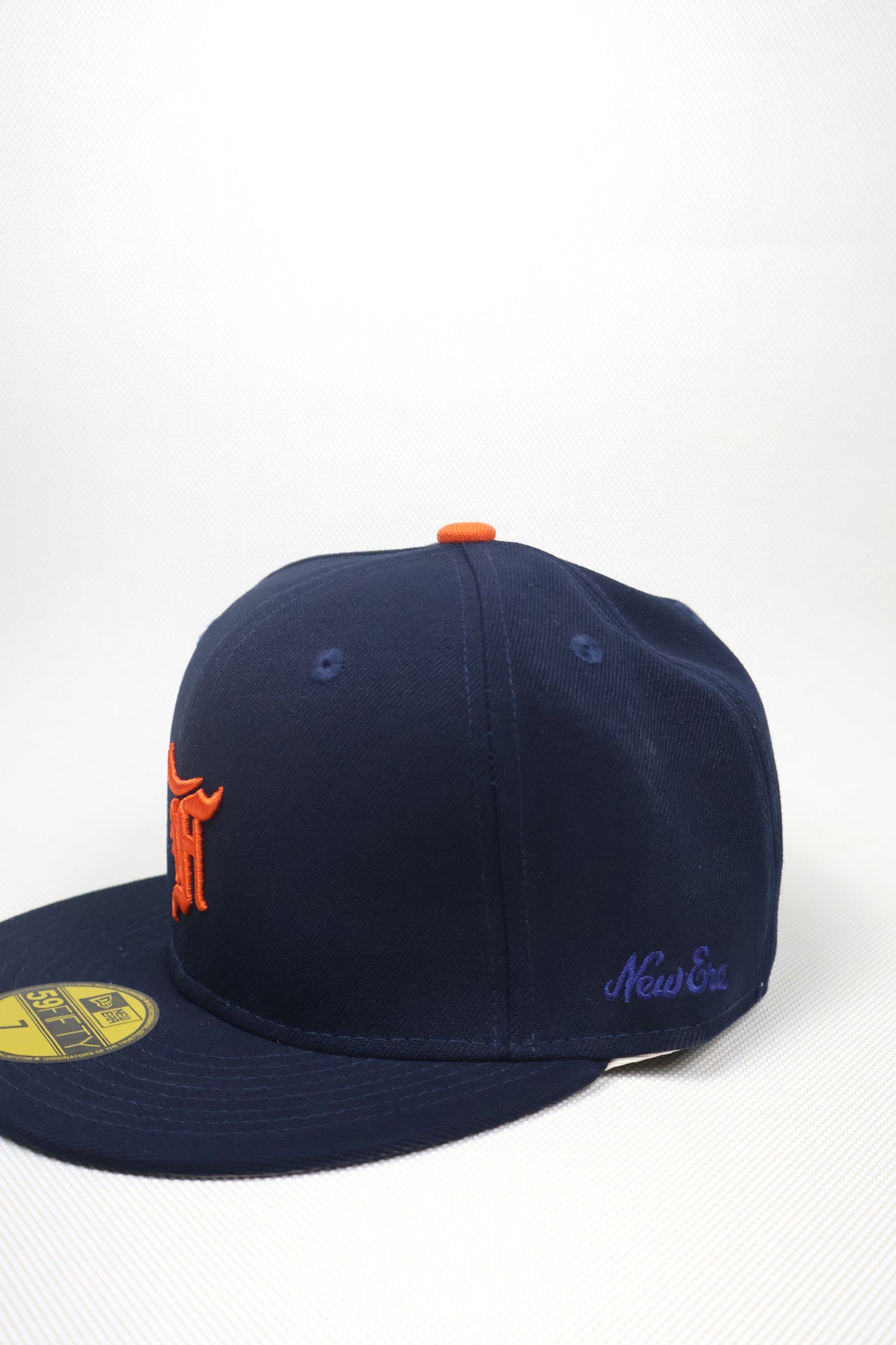 FOG ORANGE LOGO FITTED HAT