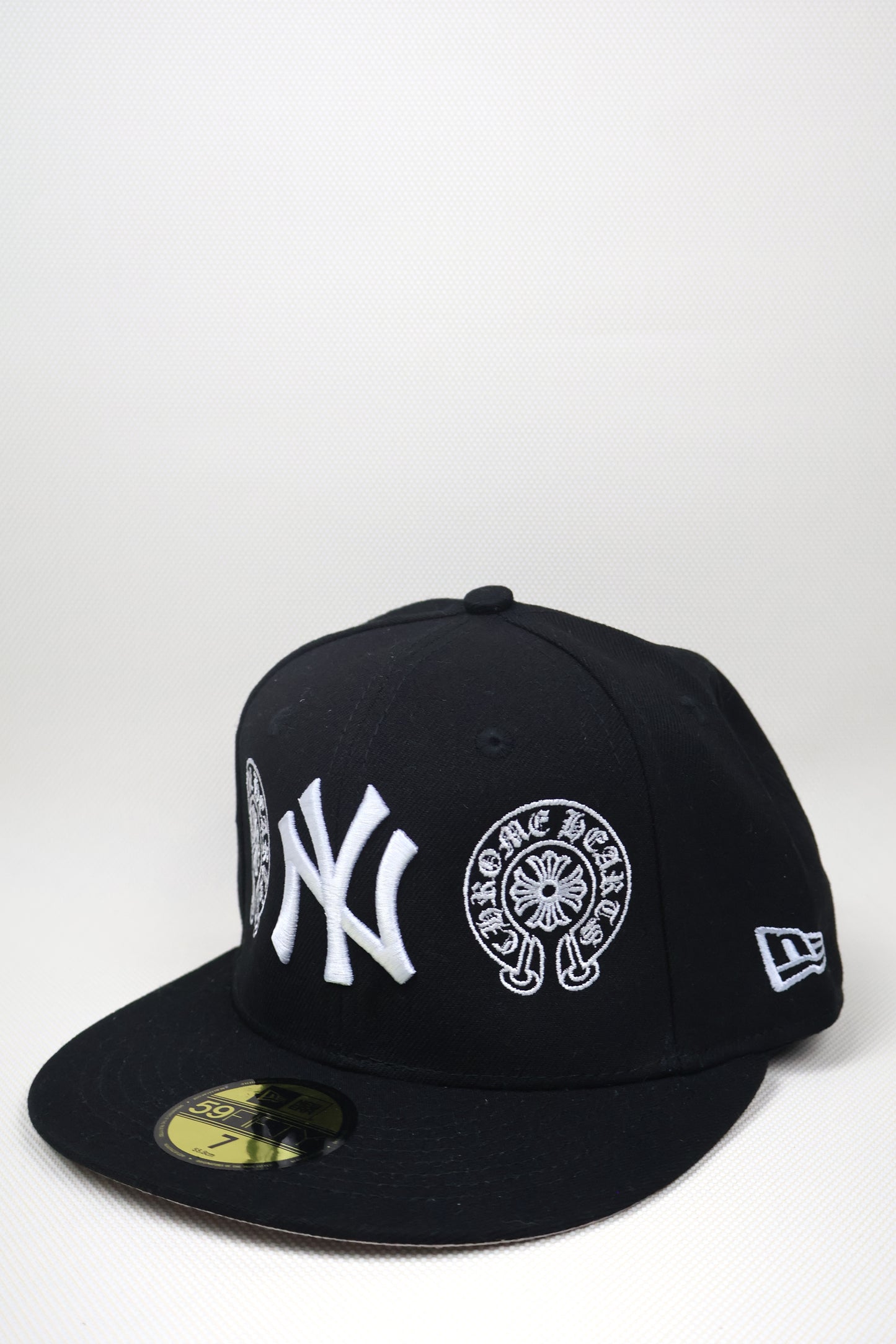 NY CHROME HEARTS FITTED