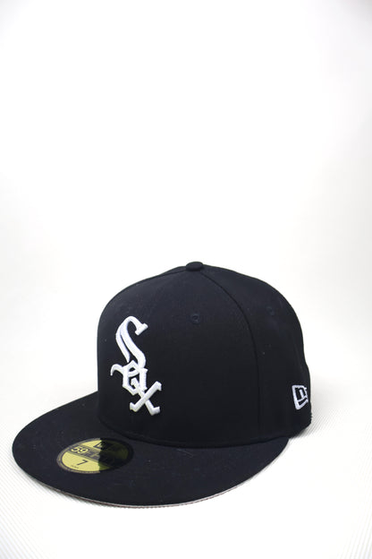 SOX PLAIN BLACK FITTED HAT