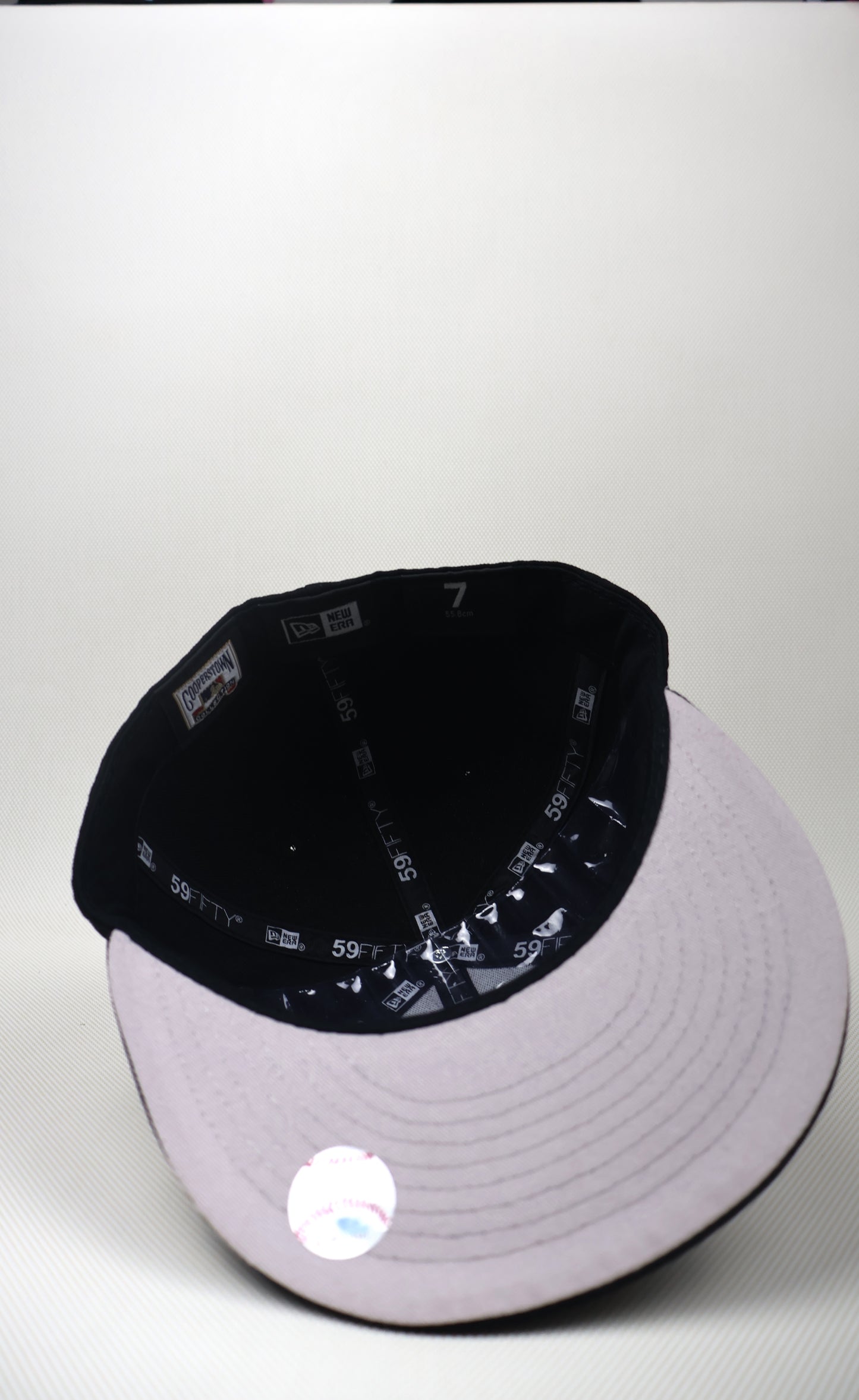 SOX PLAIN BLACK FITTED HAT