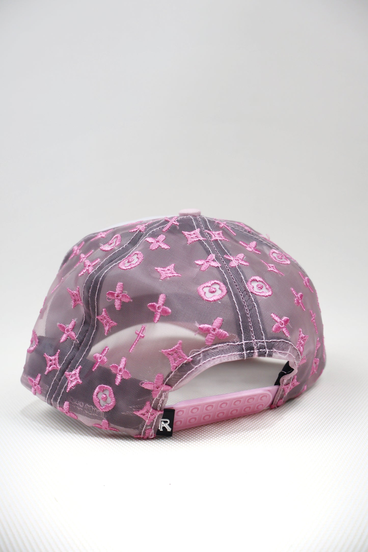 LA TRIPLE CROSS PINK TRUCKER HAT