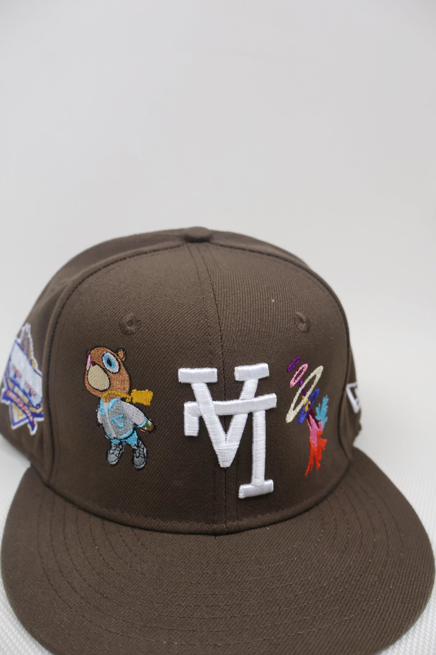 LA INVERTED KANYE FITTED HAT