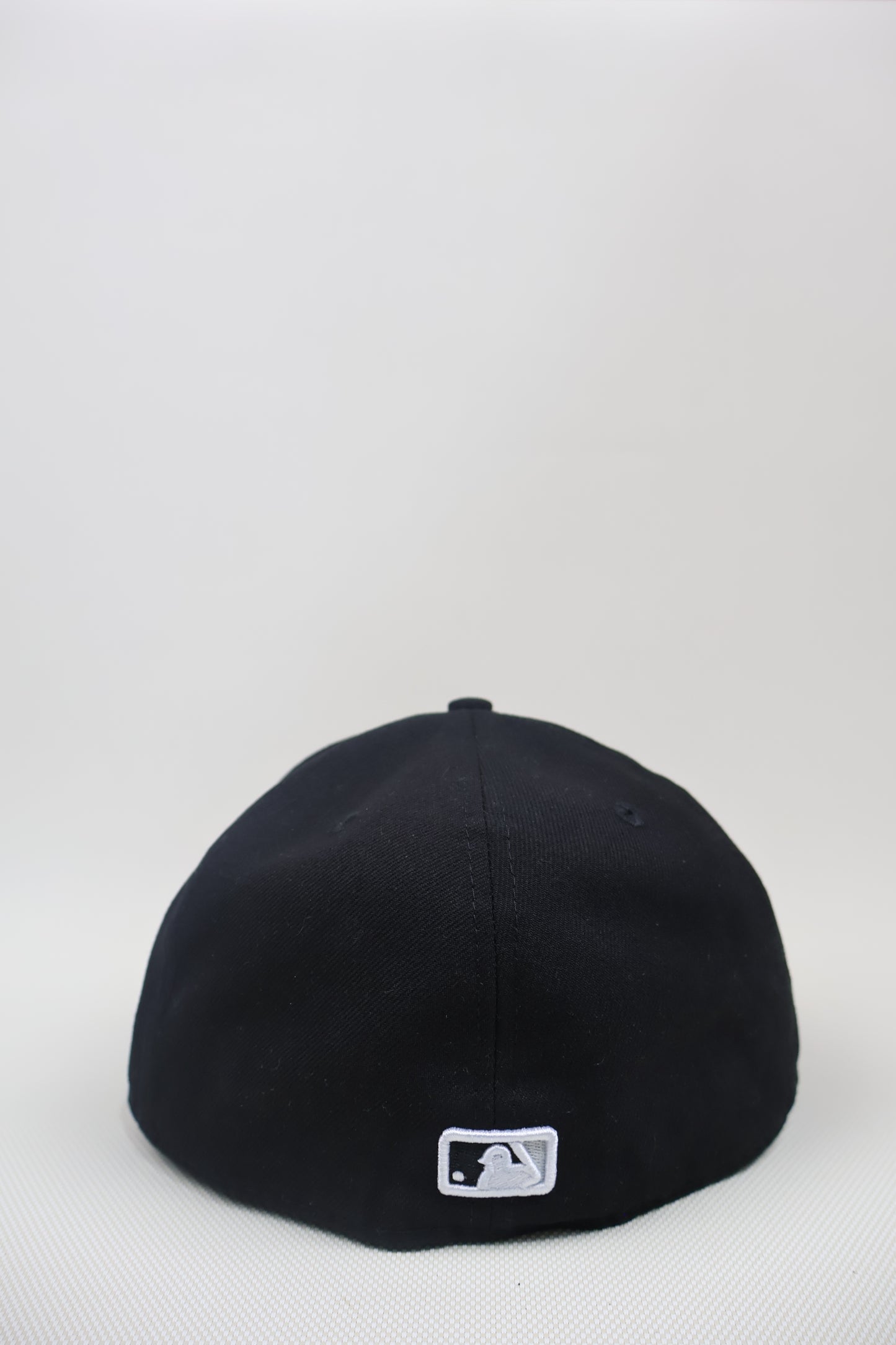 SOX KANYE FITTED HAT