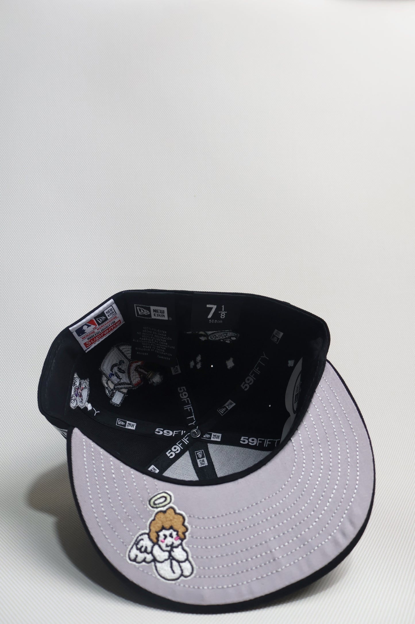 SUPREME S CHARACTERS FITTED HAT