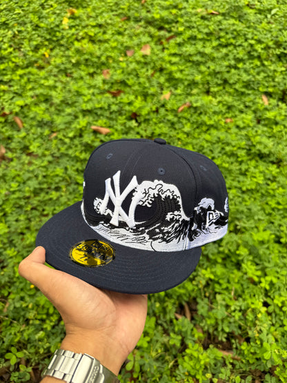 NY WAVE GRAPHIC NAVY FITTED HAT