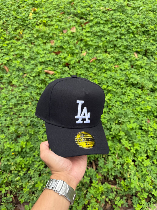 LA A-FRAME FITTED HAT