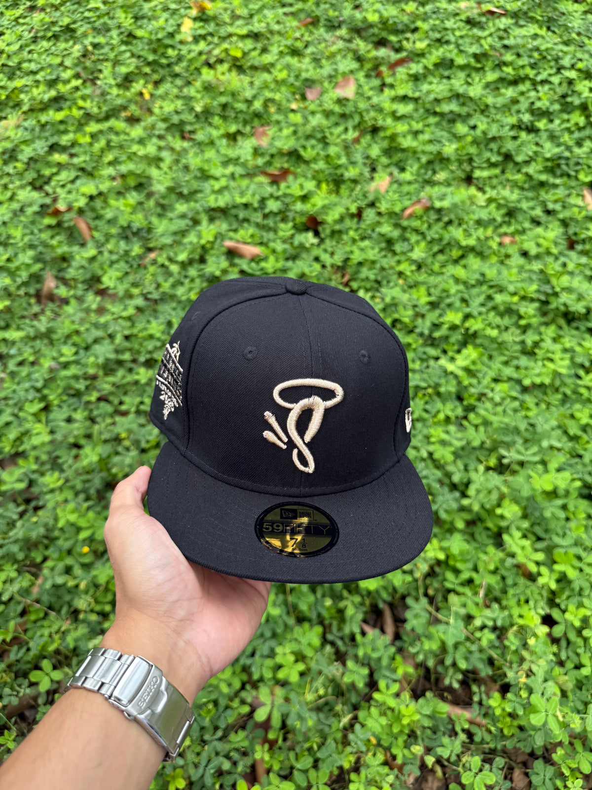 SYNA CENTRAL CEE FITTED HAT – FIRECAPS