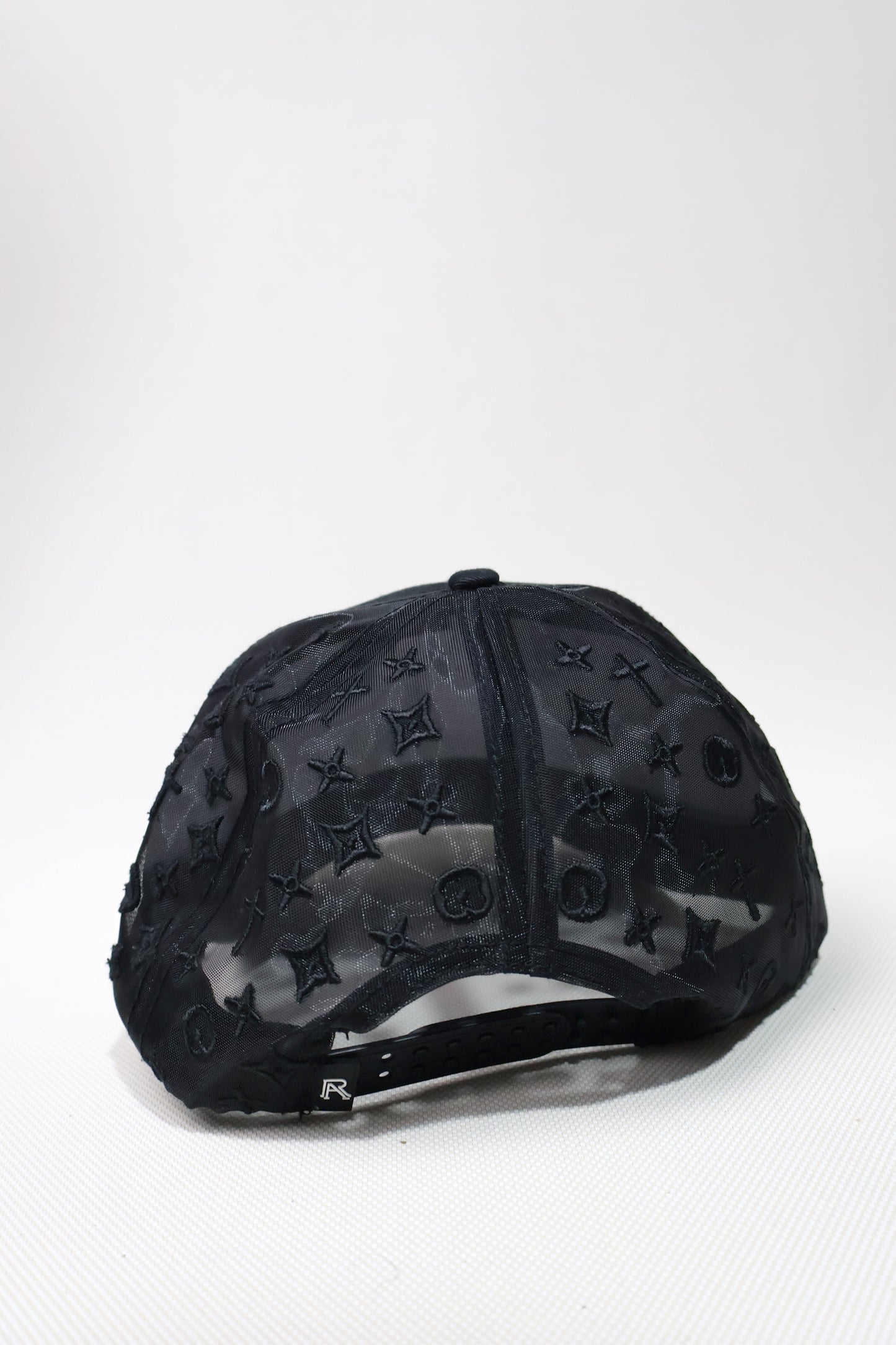 LA RUDE AWAKENING TRUCKER HAT