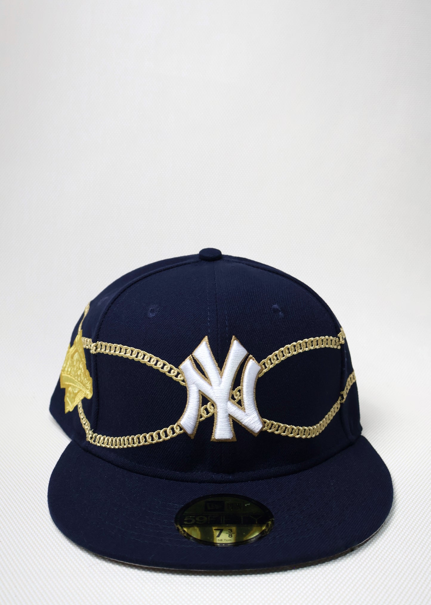NY GOLD CHAIN FITTED HAT