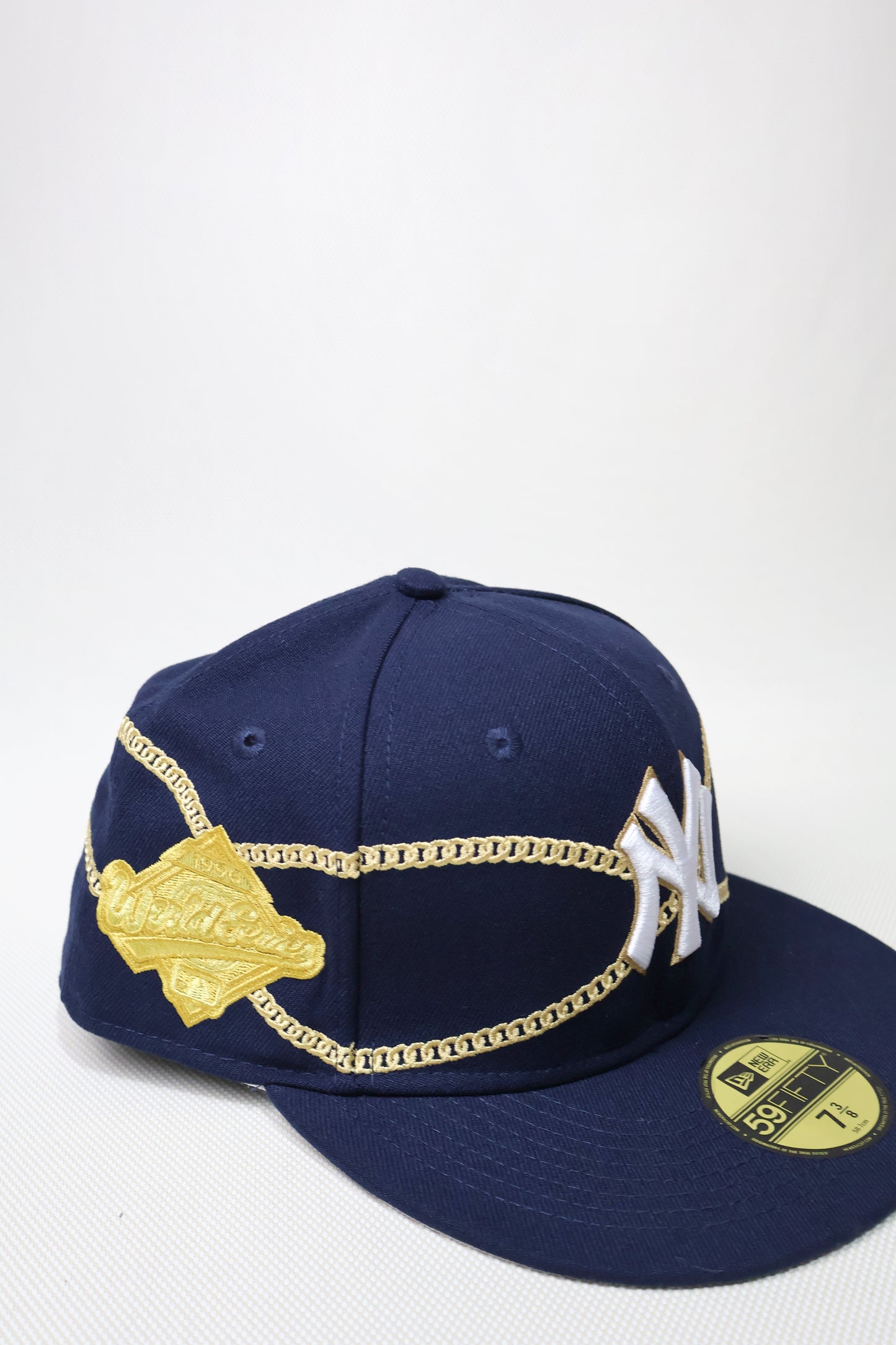 NY GOLD CHAIN FITTED HAT