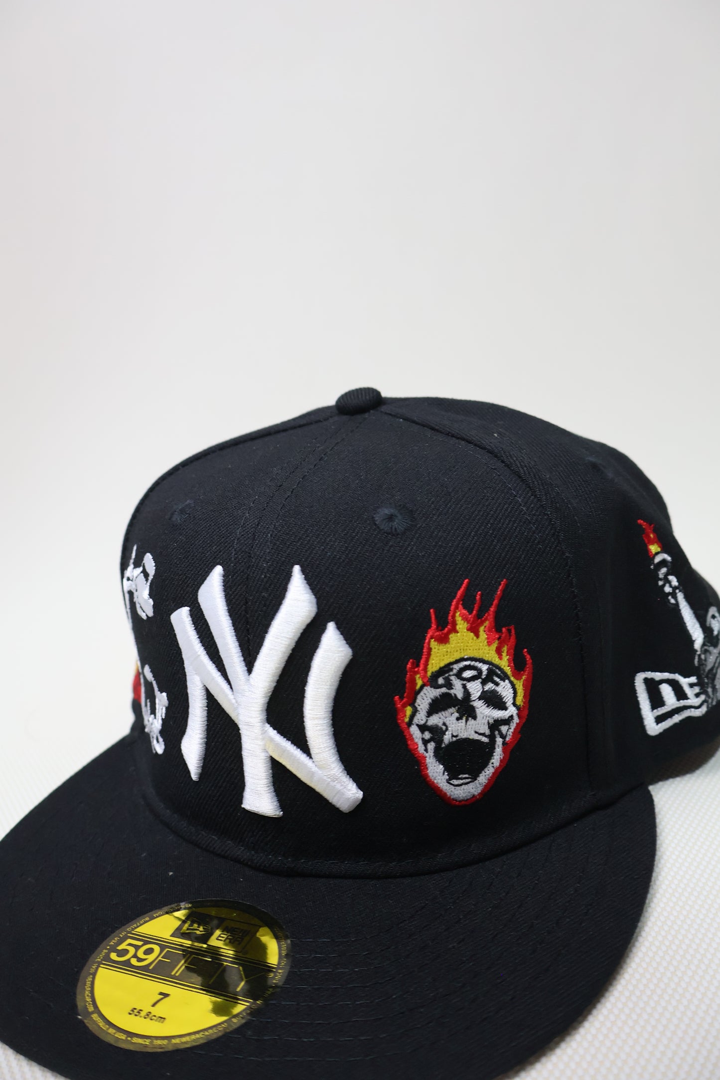 NY GIFTS OF FORTUNE FITTED HAT