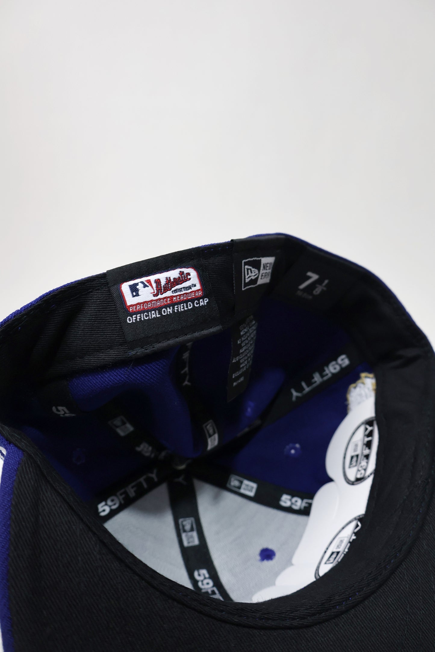 LA BLUE ONFIELD FITTED HAT