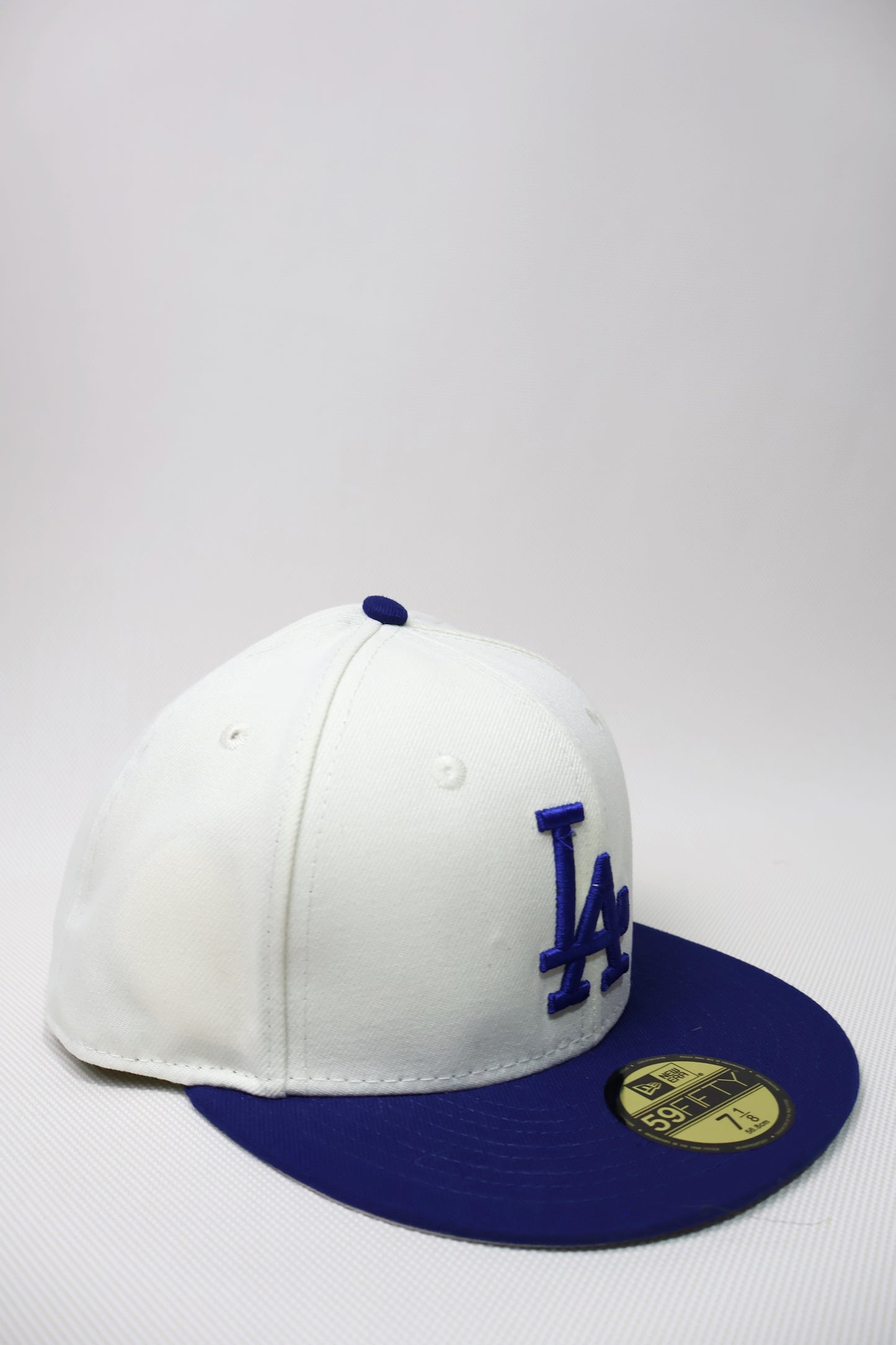 LA TWO TONE BLUE FITTED HAT