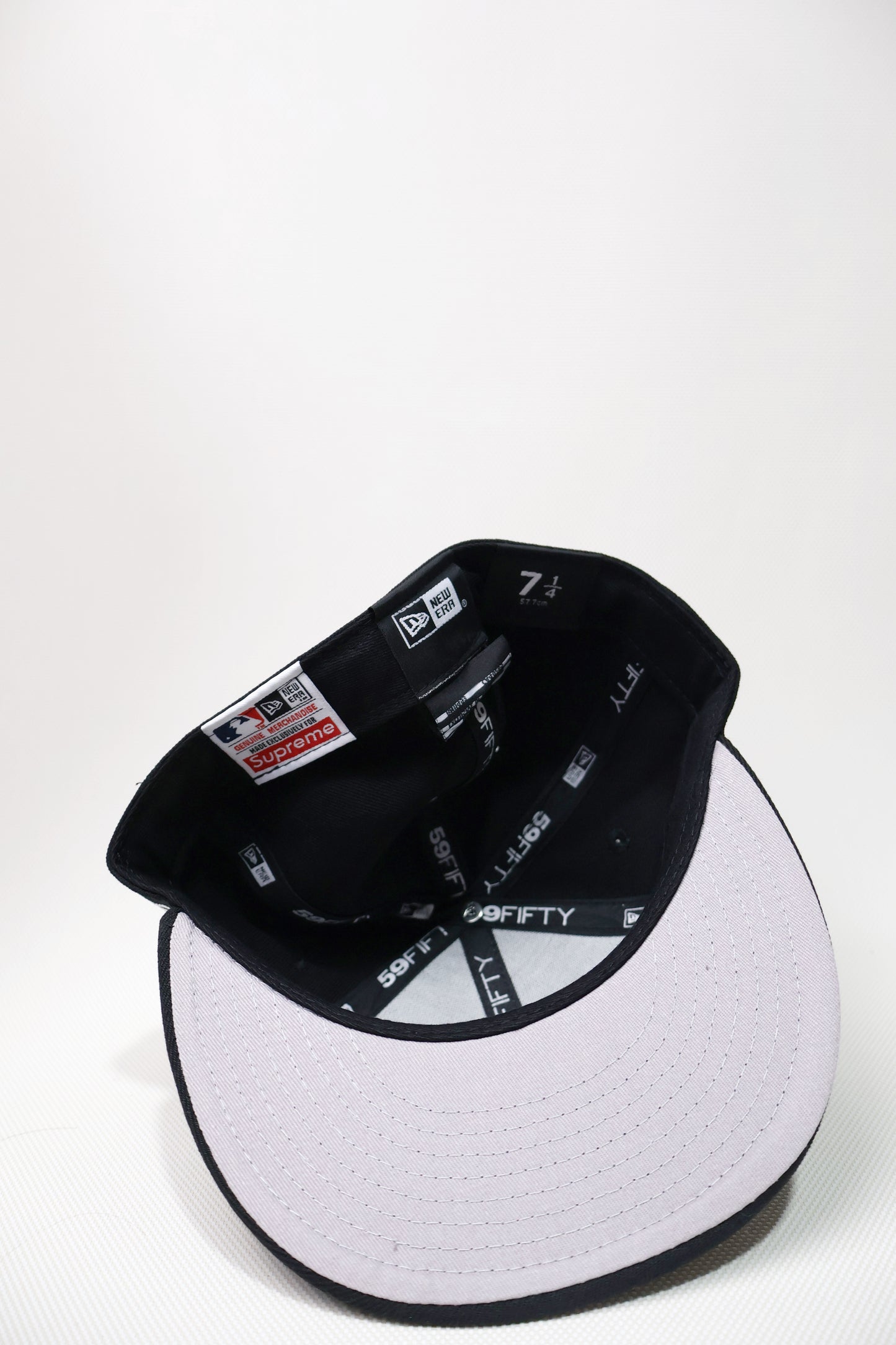 SUPREME BREAST CANCER AWARENESS FITTED HAT