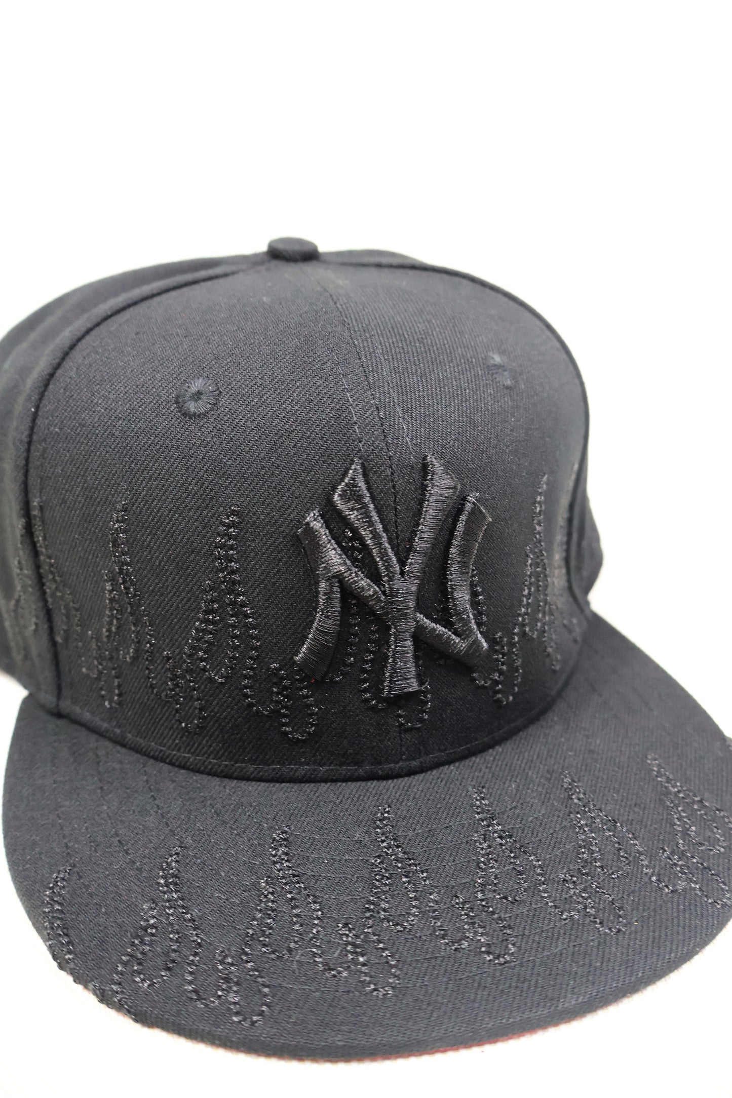 NY FLAMES EMBROIDERY TRIPLE BLACK