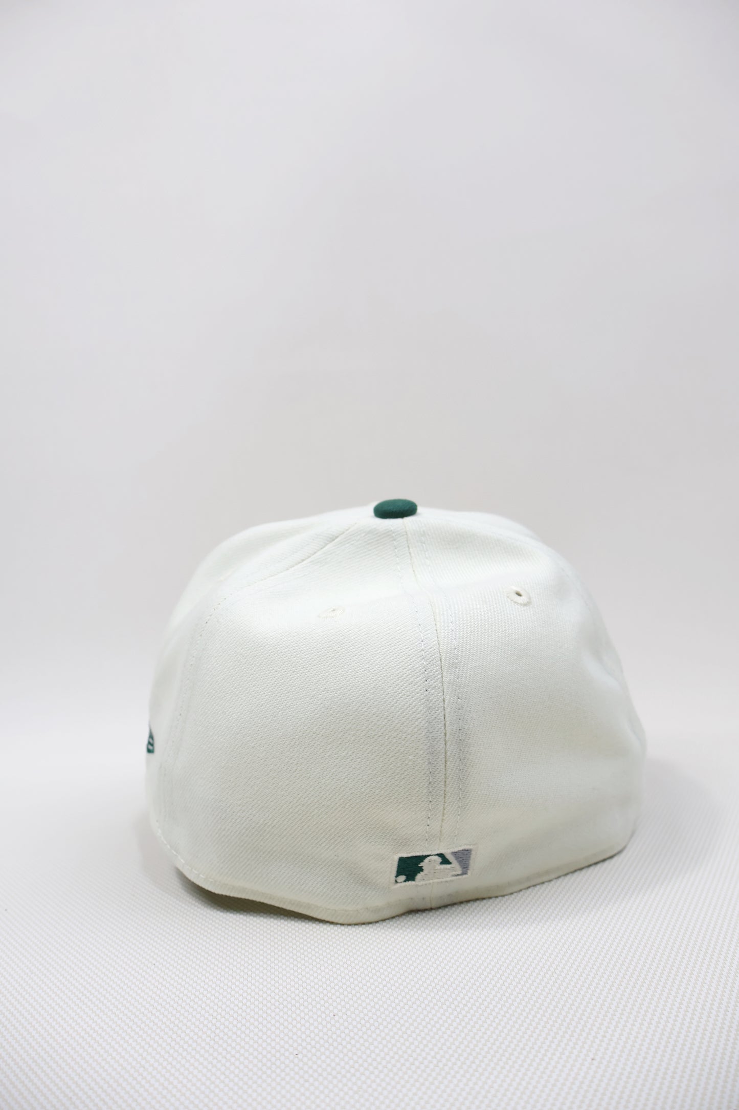 LA TWO TONE GREEN A FRAME FITTED HAT