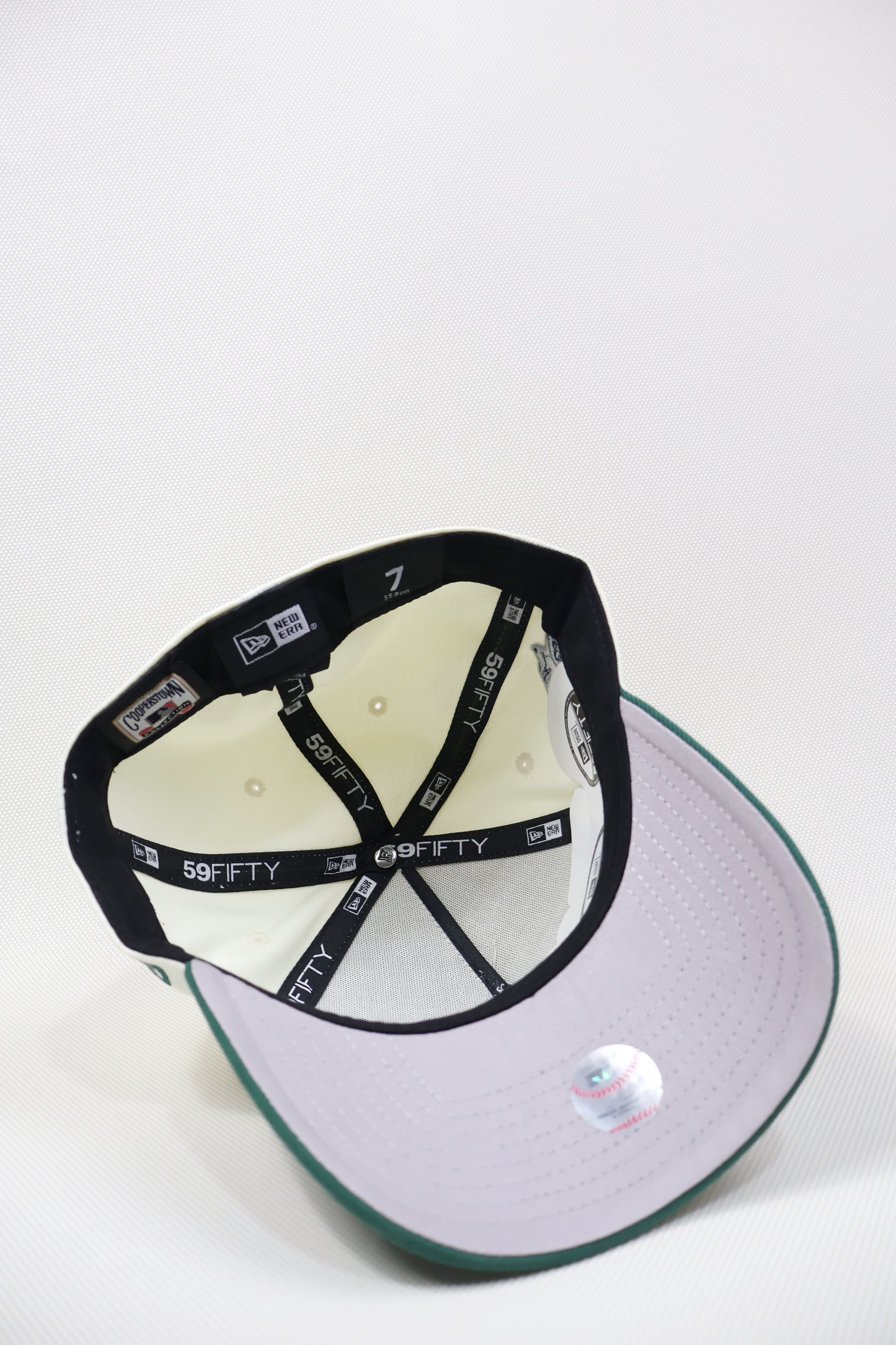 LA TWO TONE GREEN A FRAME FITTED HAT