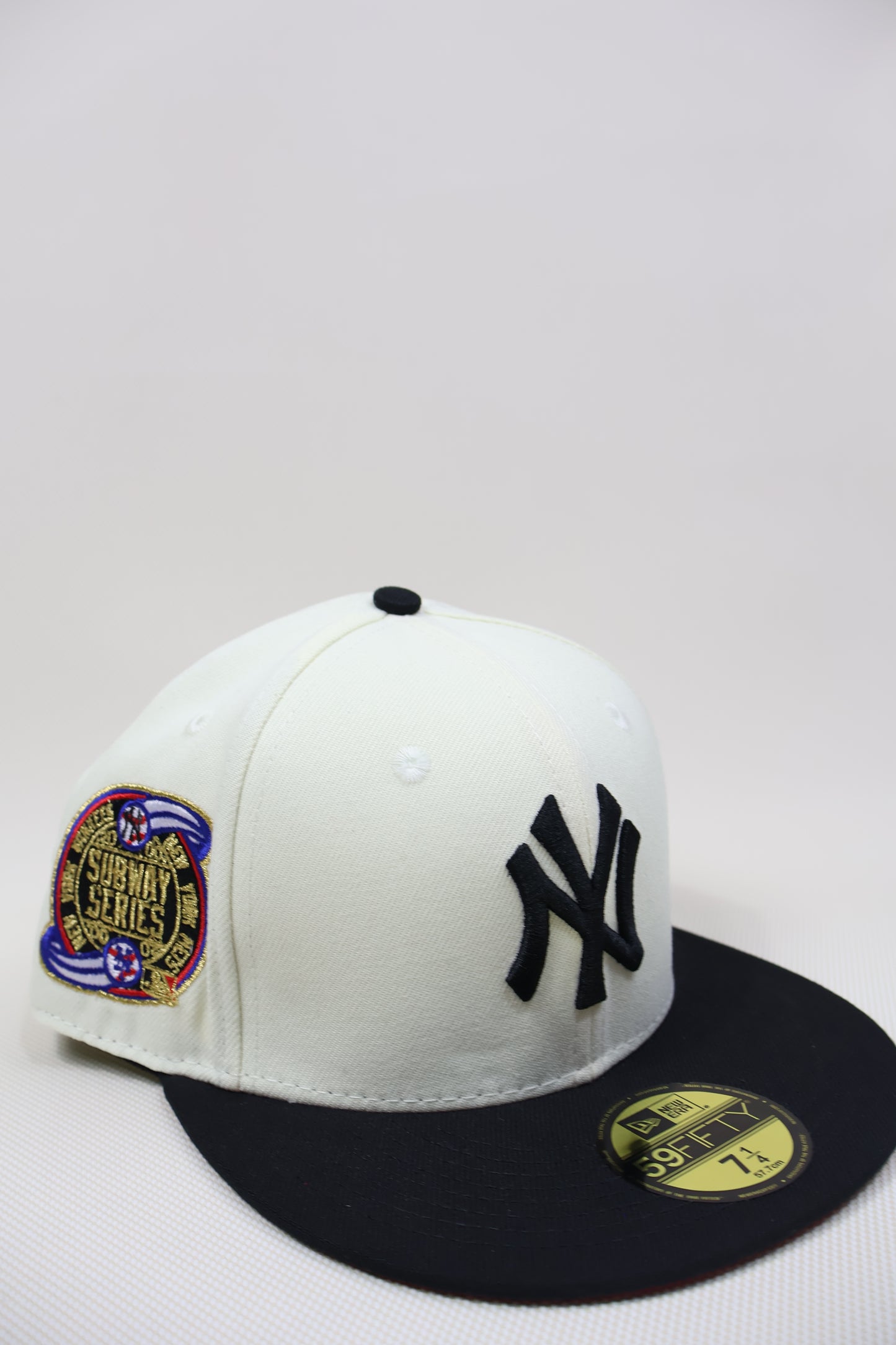 NY TWO TONE BLACK FITTED HAT