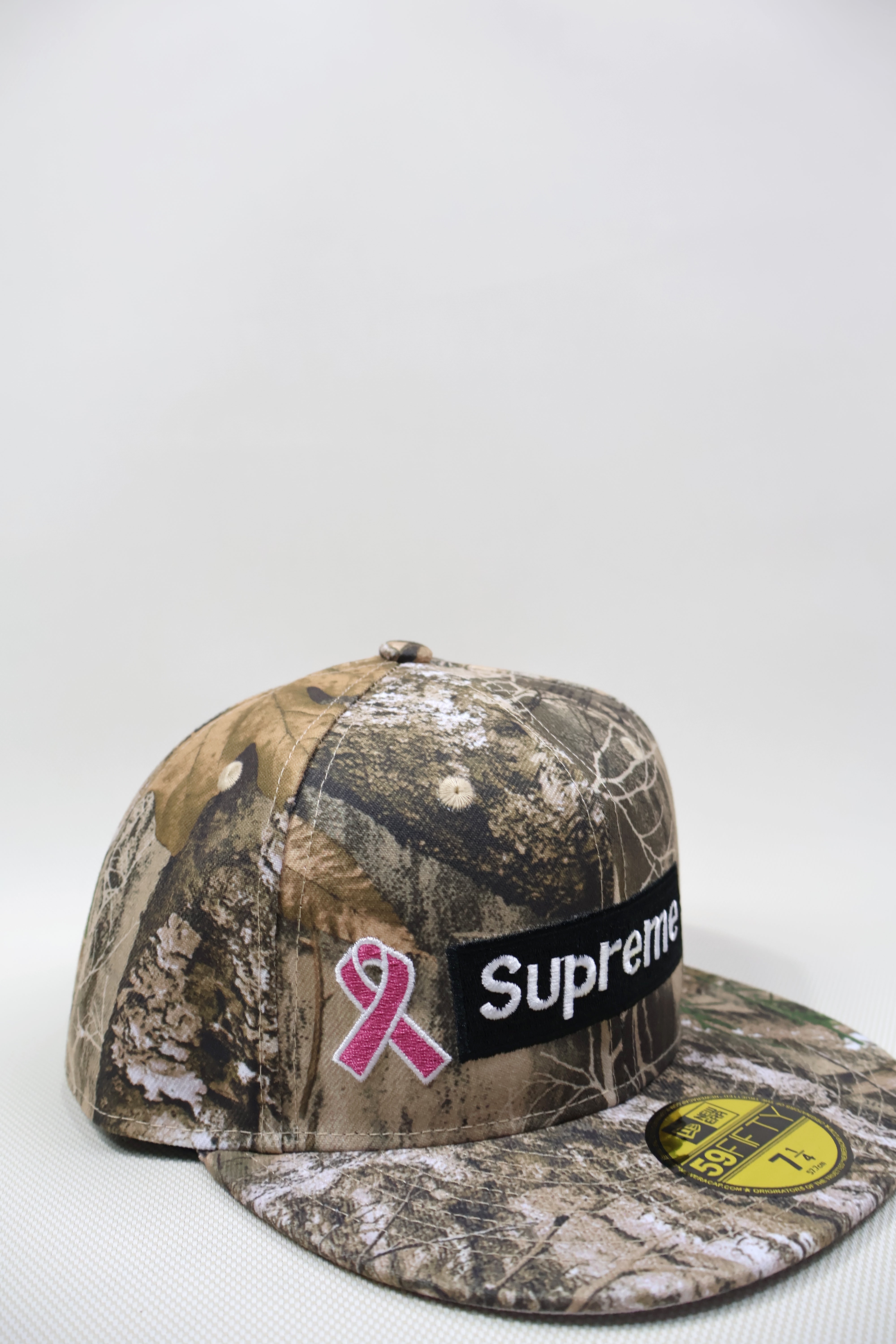 SUPREME REALTREE FITTED HAT – FIRECAPS