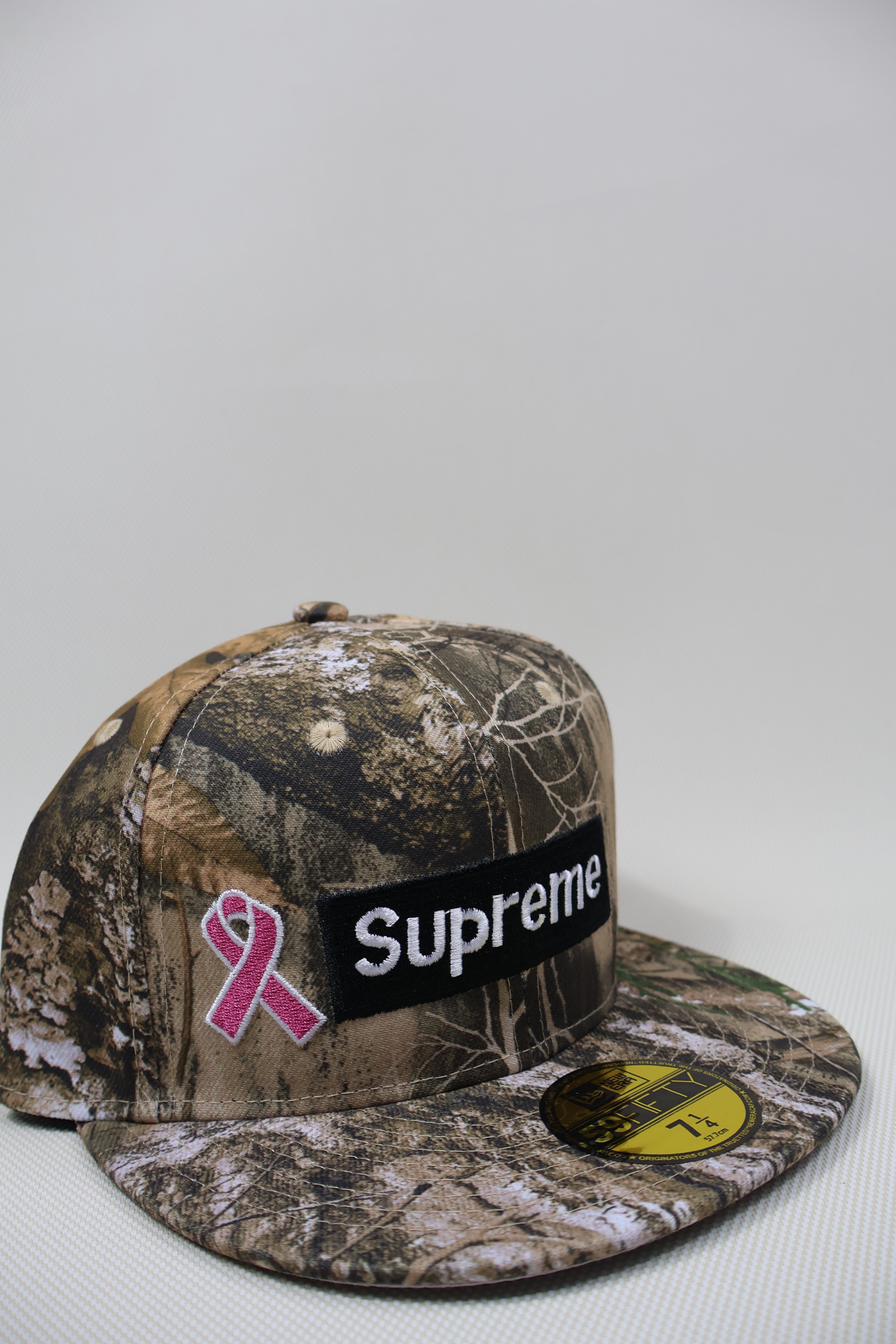 SUPREME REALTREE FITTED HAT – FIRECAPS