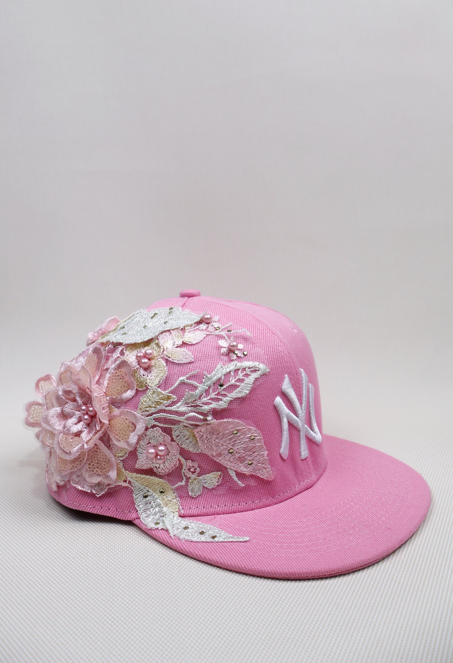 NY PINK FLORAL FITTED HAT