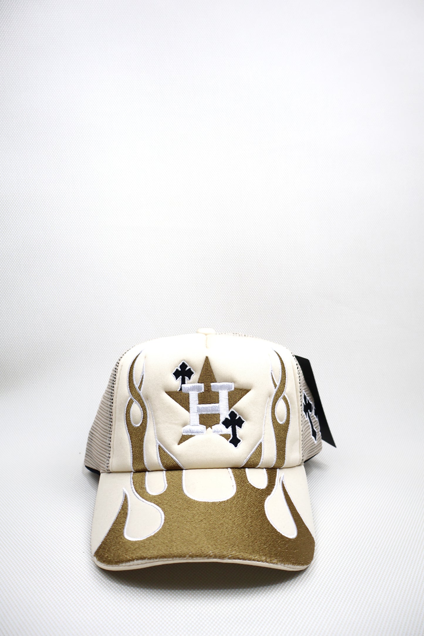H WHITE FLAME TRUCKER HAT