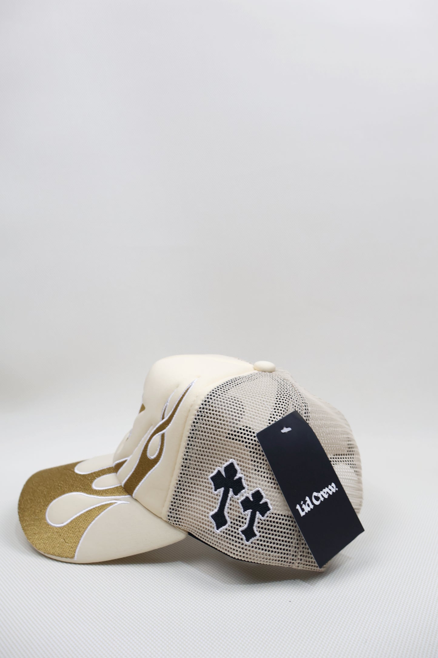 H WHITE FLAME TRUCKER HAT