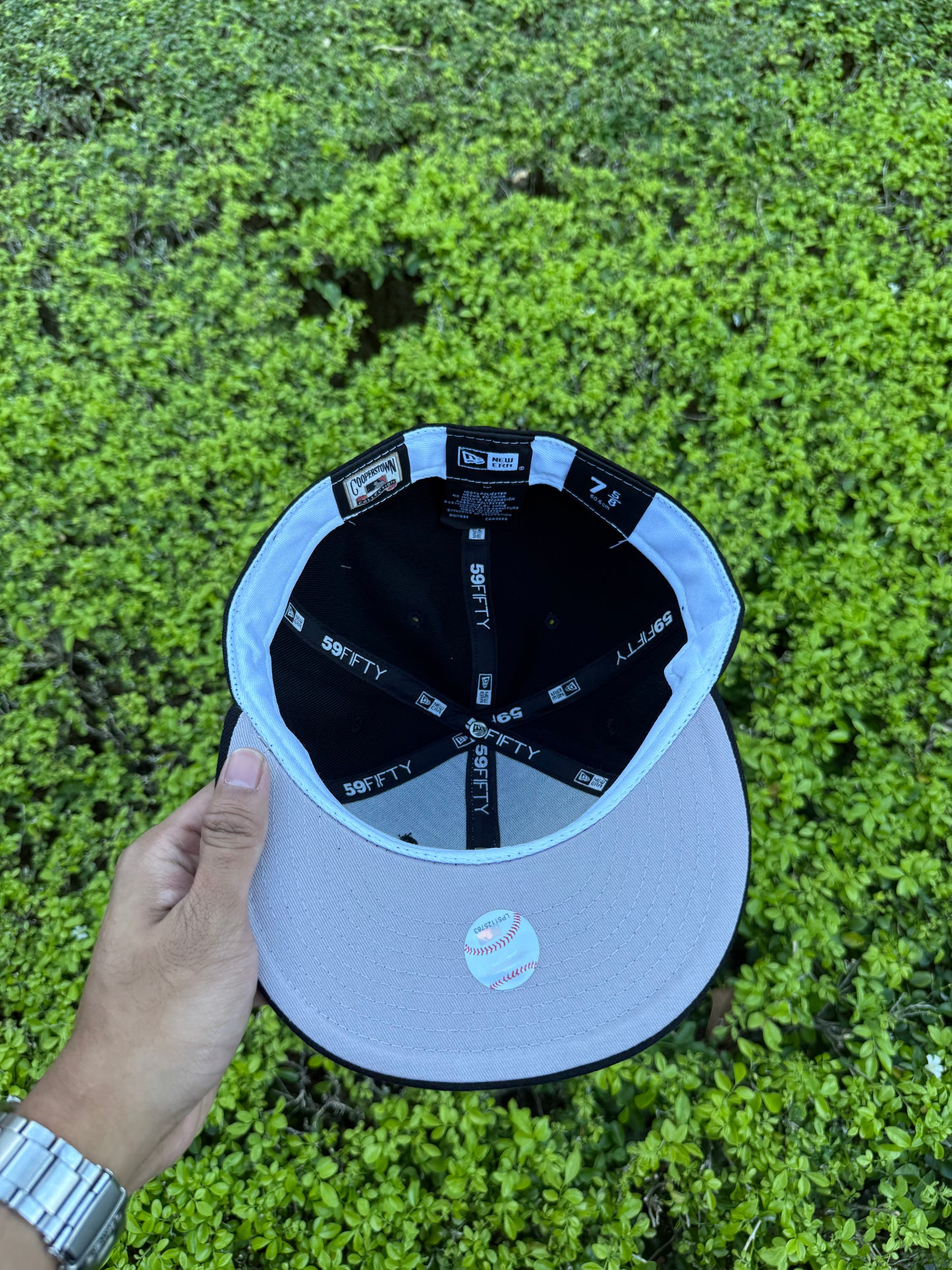 FOG BLACK PLAIN FITTED