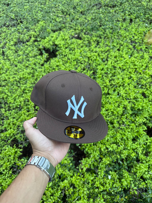NY BROWN FITTED HAT