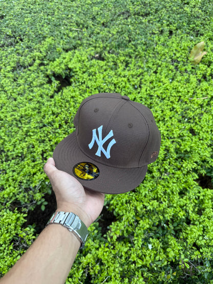 NY BROWN FITTED HAT