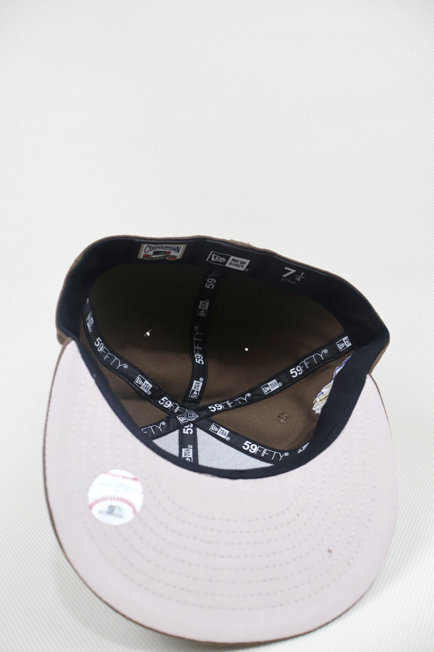 LA INVERTED BROWN FITTED HAT