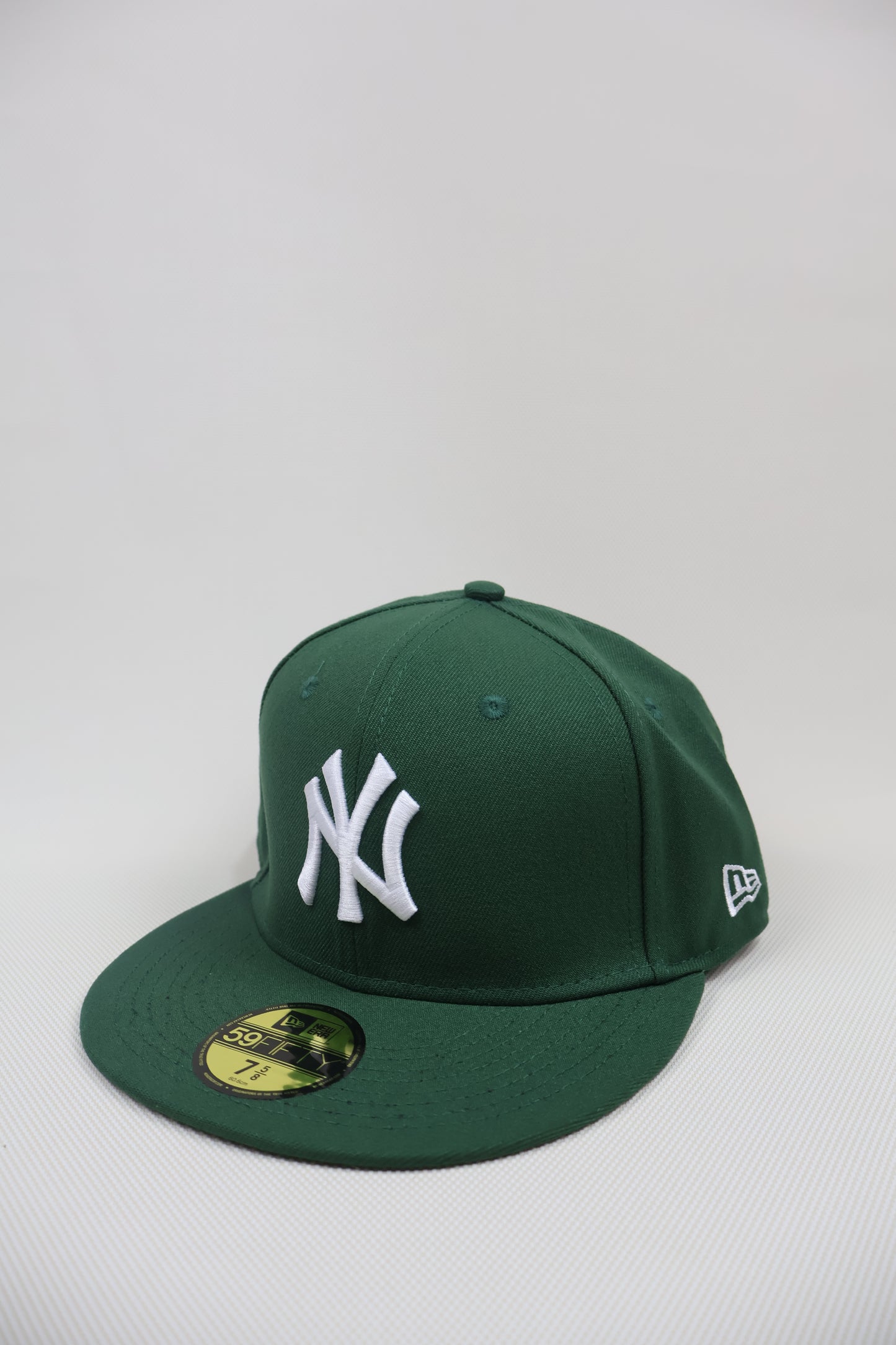 NY PLAIN GREEN FITTED HAT