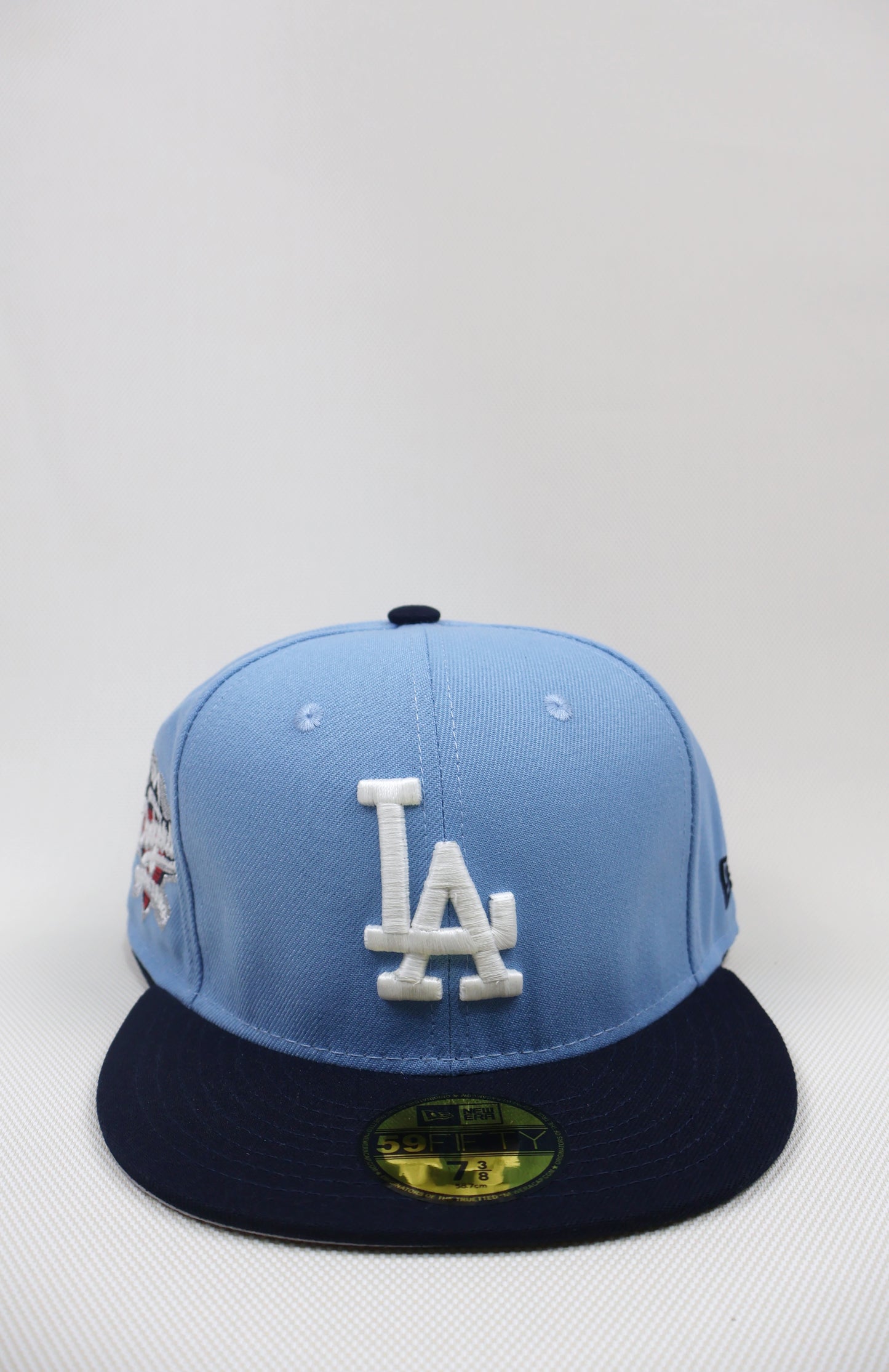 LA TWO TONE SKY BLUE FITTED HAT