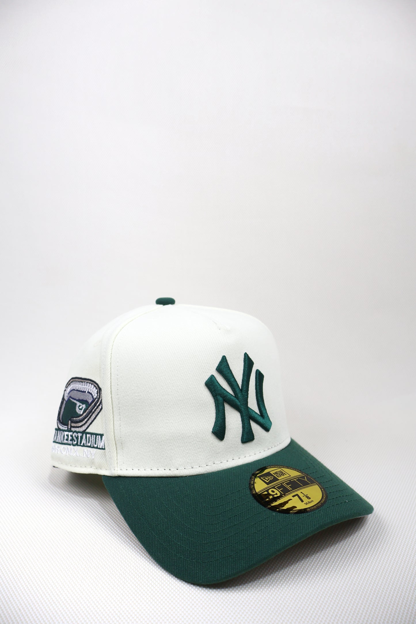 NY TWO TONE GREEN A FRAME FITTED HAT
