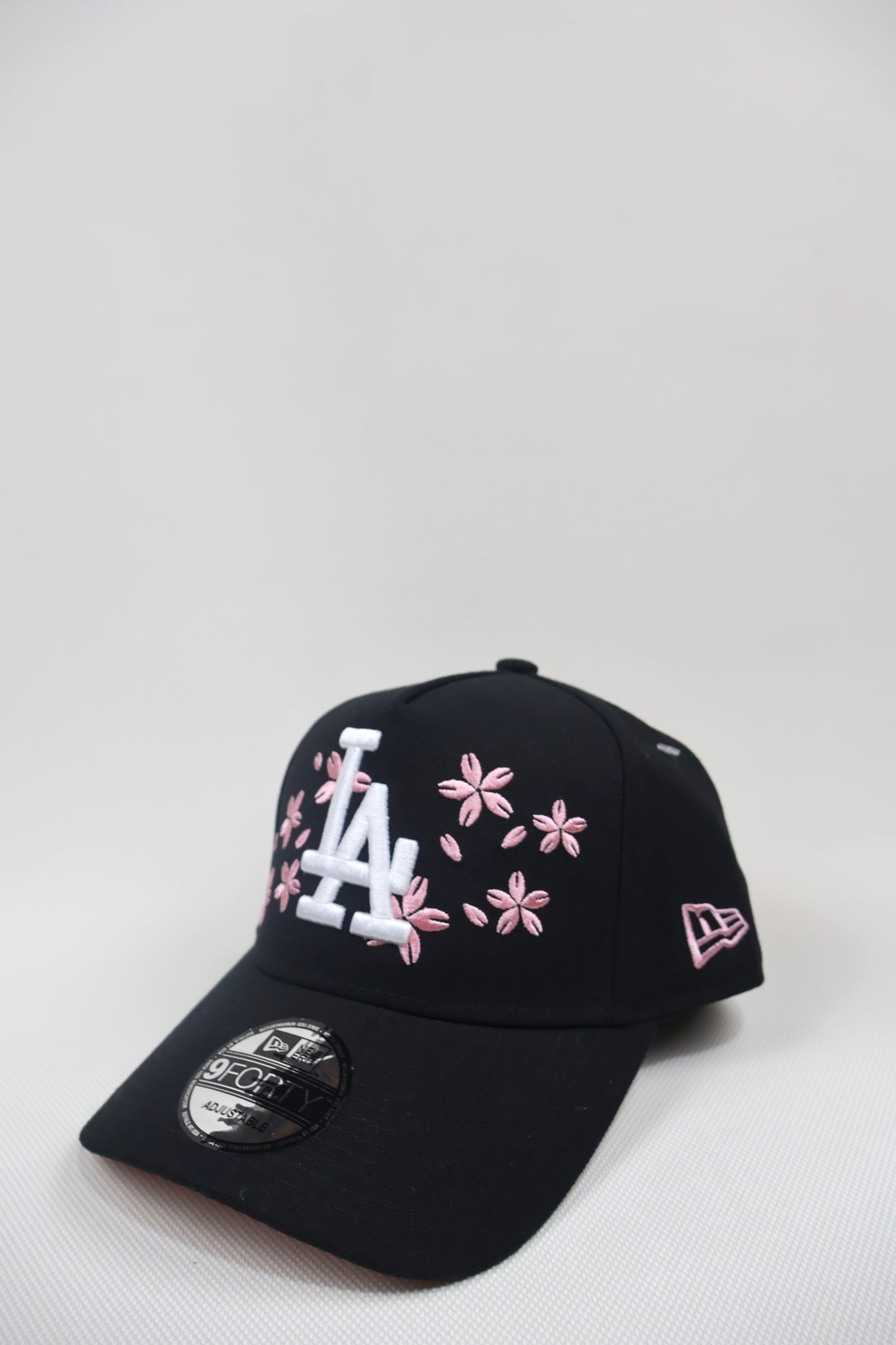 LA SAKURA FLORAL SNAPBACK