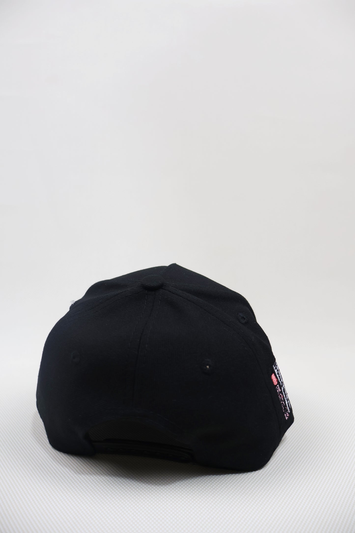 LA SAKURA FLORAL SNAPBACK
