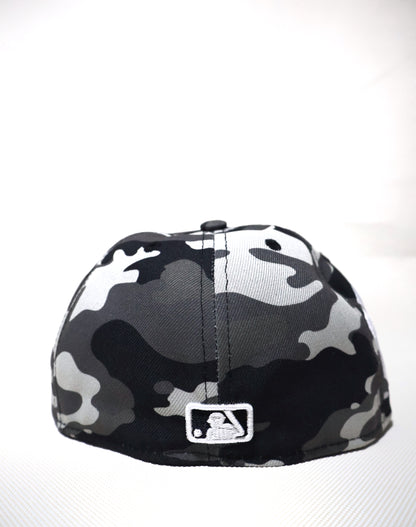 SUPREME BAPE CAMOU FITTED HAT