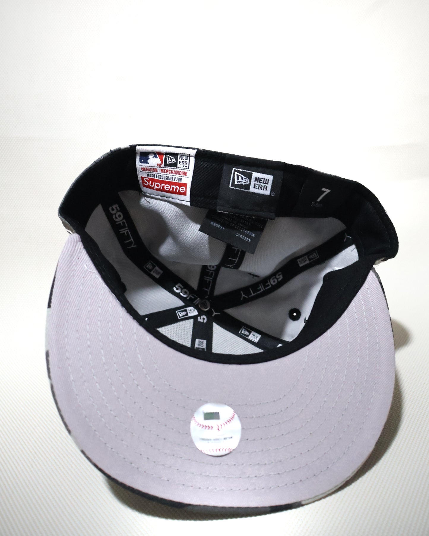 SUPREME BAPE CAMOU FITTED HAT