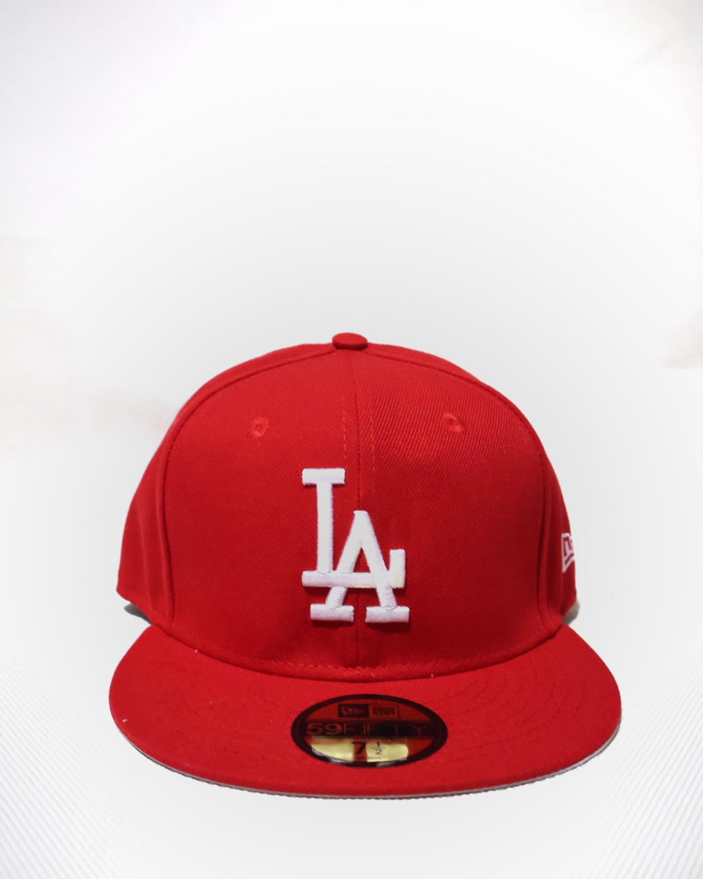 LA PLAIN RED FITTED HAT