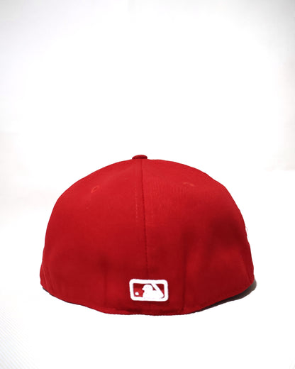 LA PLAIN RED FITTED HAT